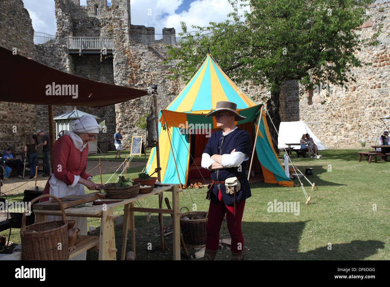 Mediaval cooking at a family medieval event at Framlingham Castle, Suffolk Stock Photo