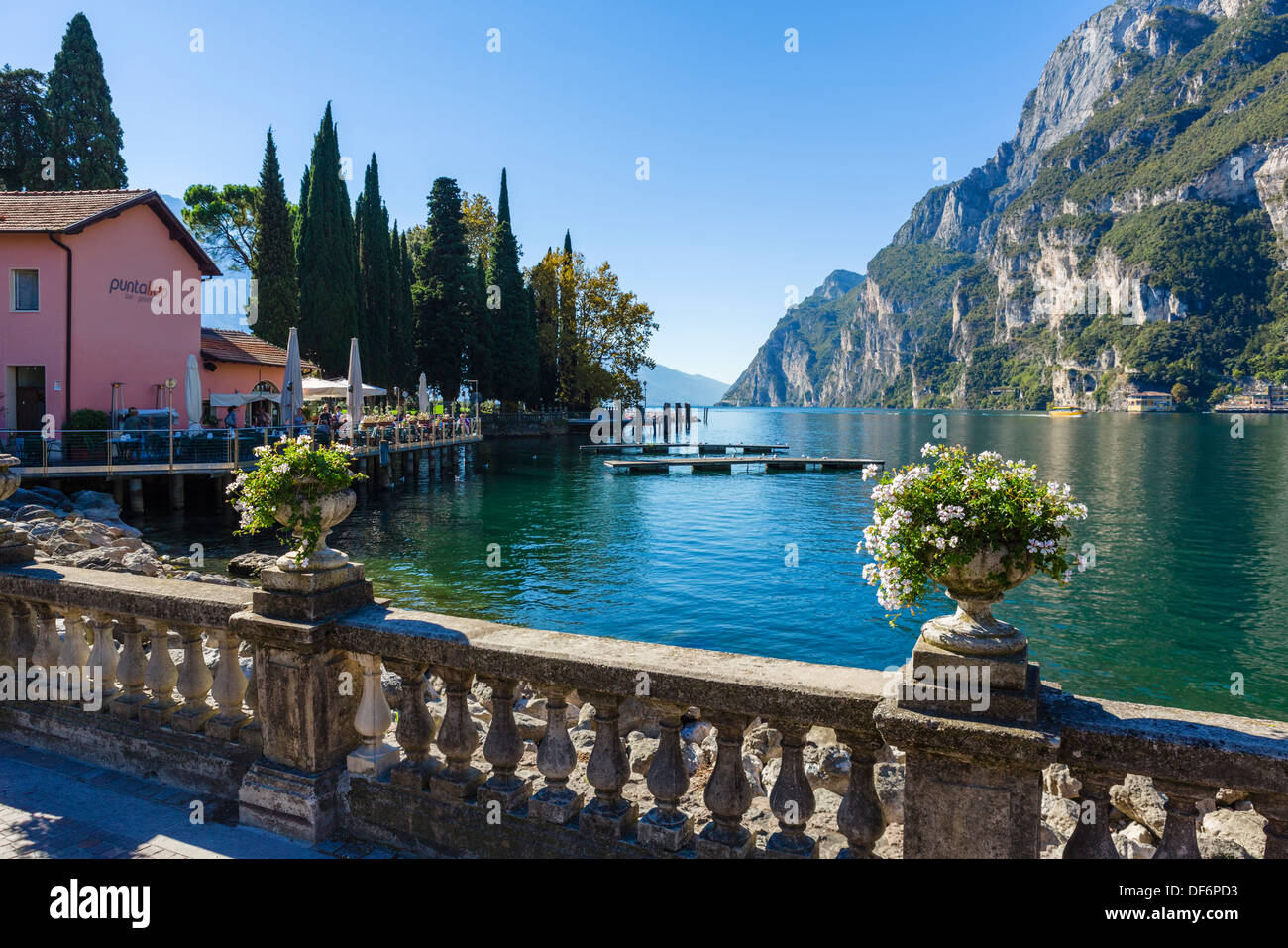 The lakefront at Riva del Garda, Lake Garda, Trentino-Alto Adige, Italy Stock Photo