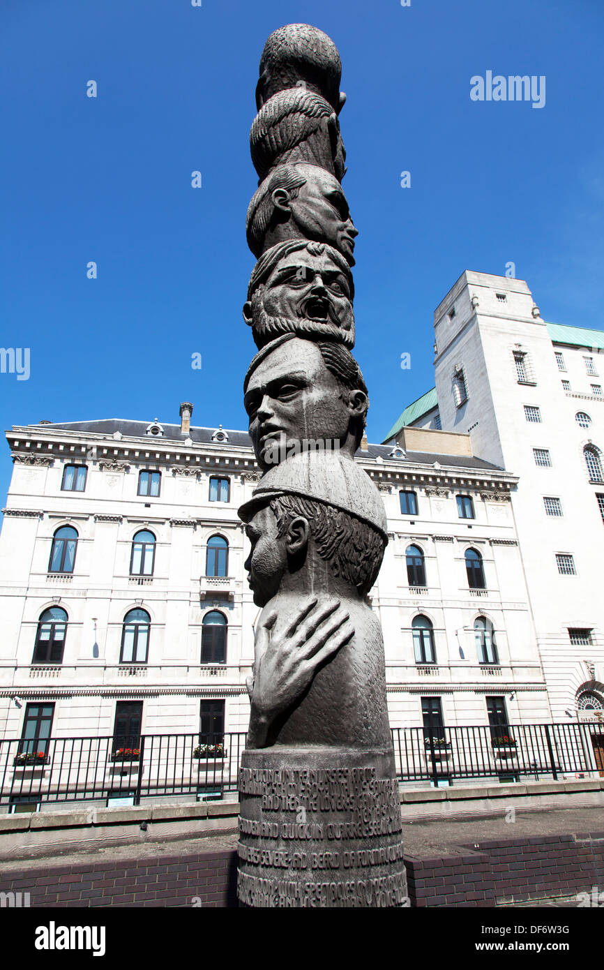 Seven Ages of Man by Richard Kindersley outside Baynard House, Queen ...