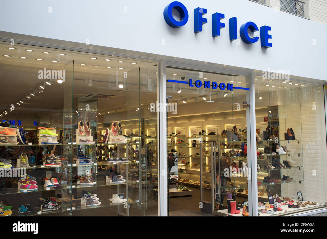 office shoes outlet near me