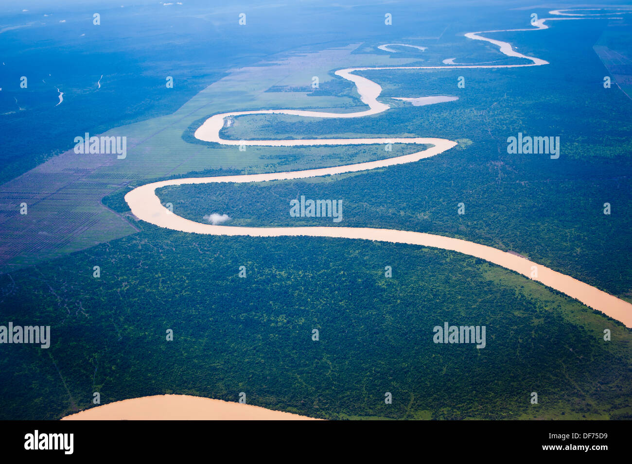 Meandering river hi-res stock photography and images - Alamy