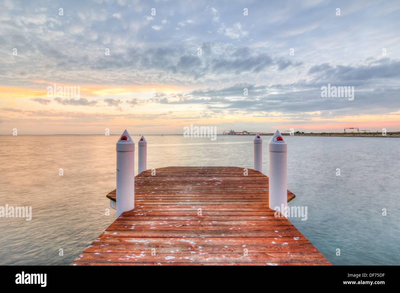 Sunset over the Chesapeake Bay Bridge from Kent Island Stock Photo Alamy