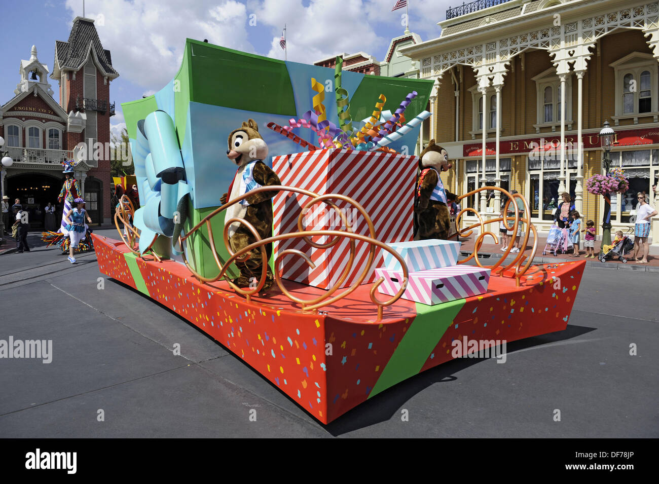 Floats at Walt Disney Magic Kingdom Theme Park Orlando Florida Central Stock Photo Alamy