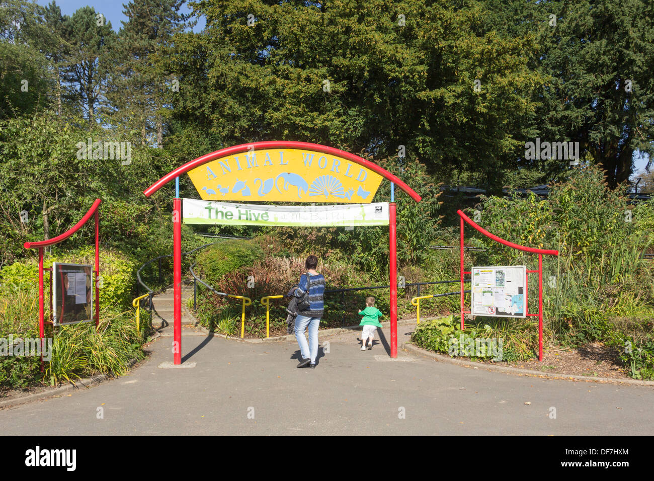 Woman and child entering the Animal World attraction at Moss Bank Park, Bolton, on its final weekend of operation. Stock Photo