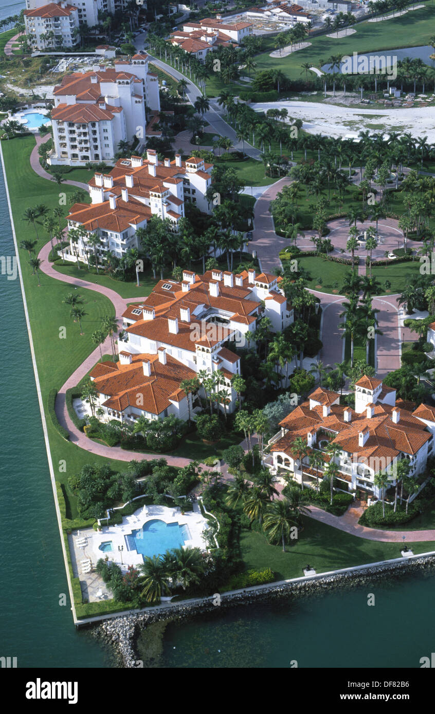 Fisher Island condos. Biscayne Bay. Florida. Miami. USA Stock Photo Alamy