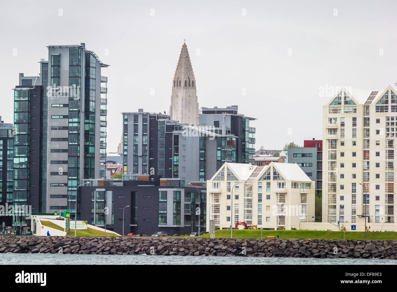Modern apartment buildings surrounding Hallgrimskirkja Church, Reykjavik, Iceland Stock Photo