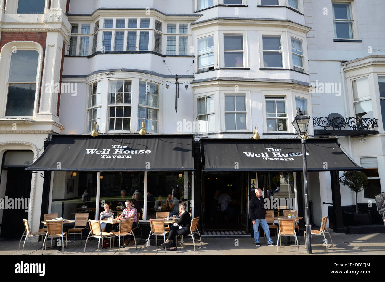 The Well House Tavern public house in Exeter Stock Photo Alamy