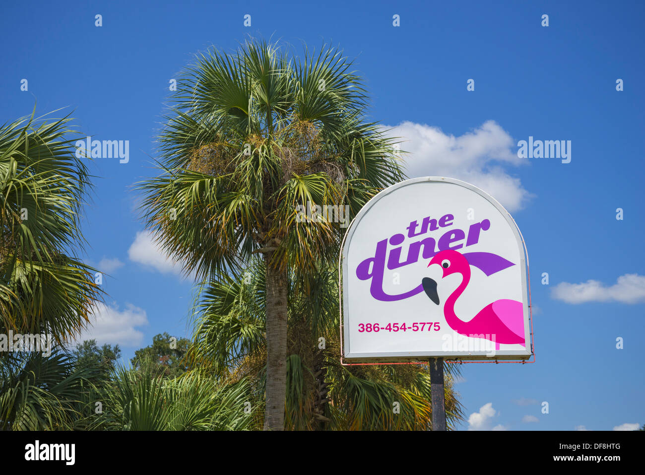 Retro diner exterior hires stock photography and images Alamy