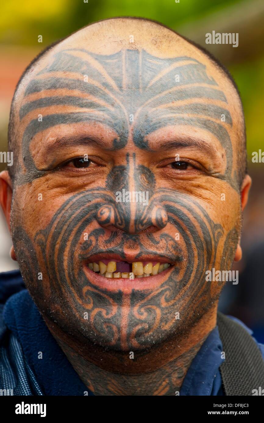 Maori man with ta moko facial tatoo, Manurewa Sunday ...