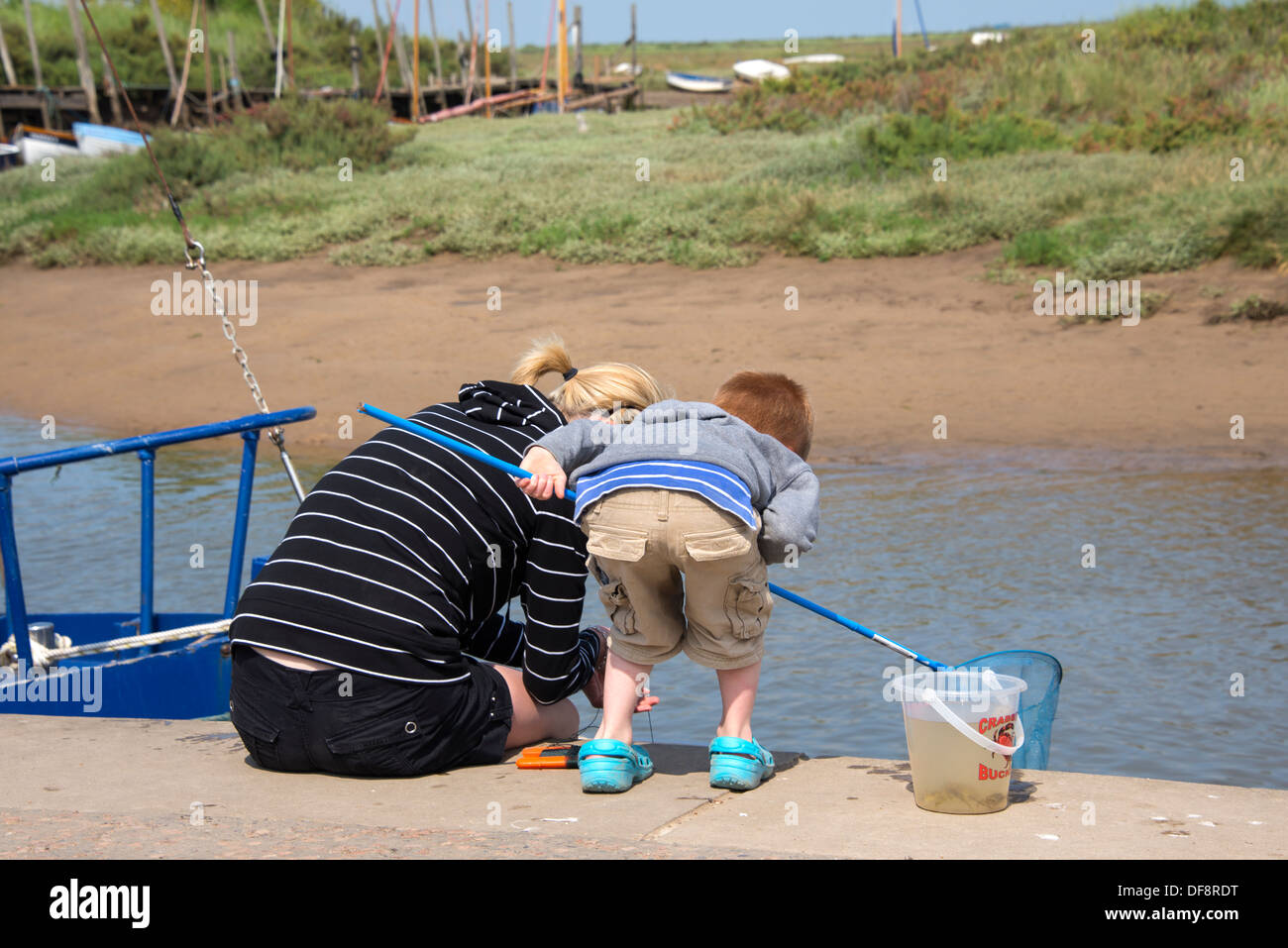 Crabbing norfolk hires stock photography and images Alamy