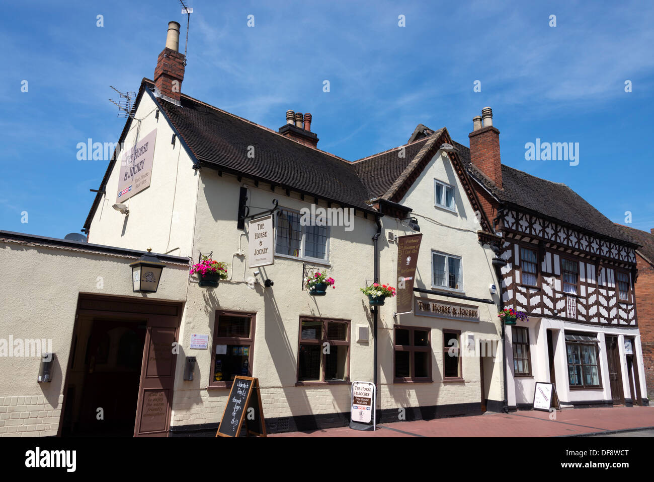 Black and white horse jockey hires stock photography and images Alamy