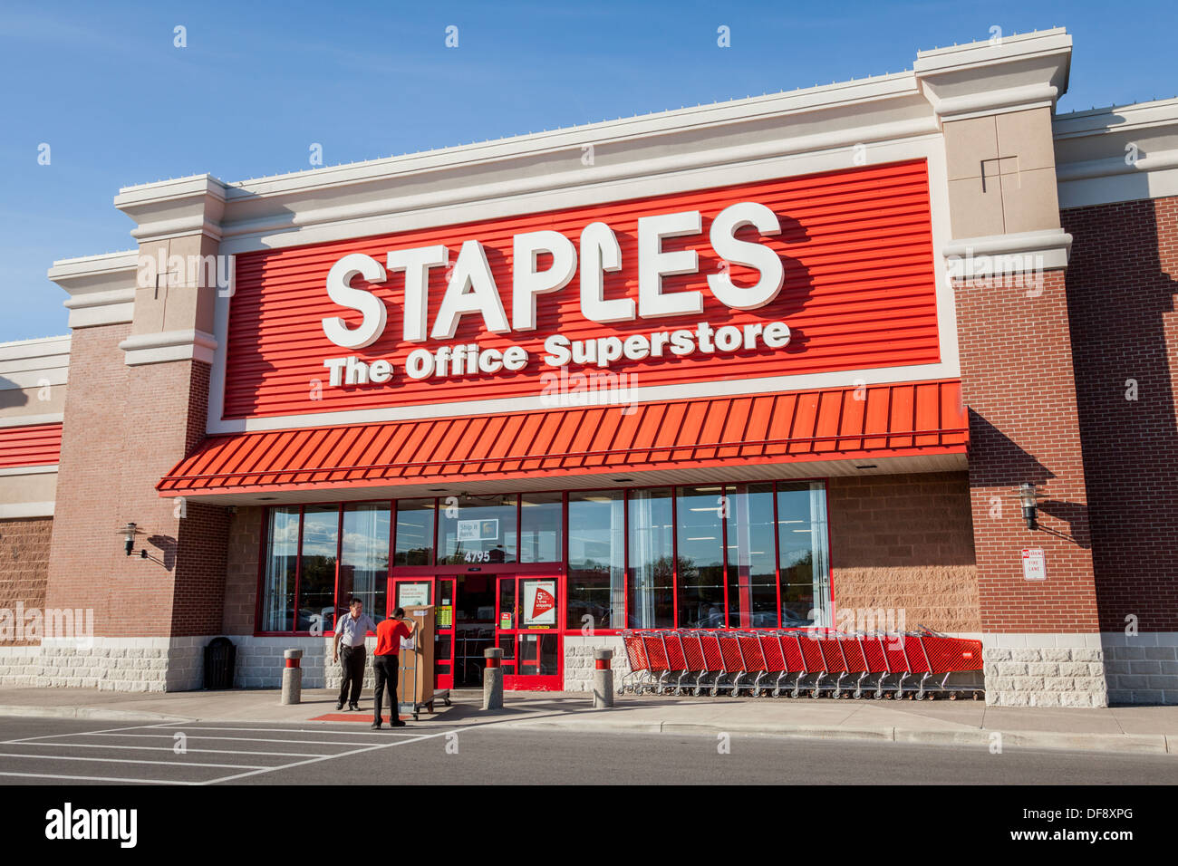 Staples Office Superstore, office supplies box store, this one in Utica, New York Stock Photo