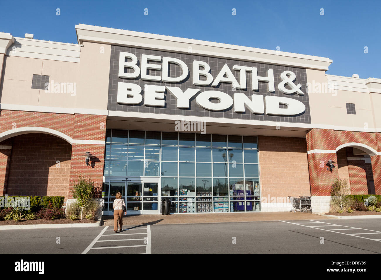 Bed Bath & Beyond, retail box store, this one in Utica, New York State Stock Photo