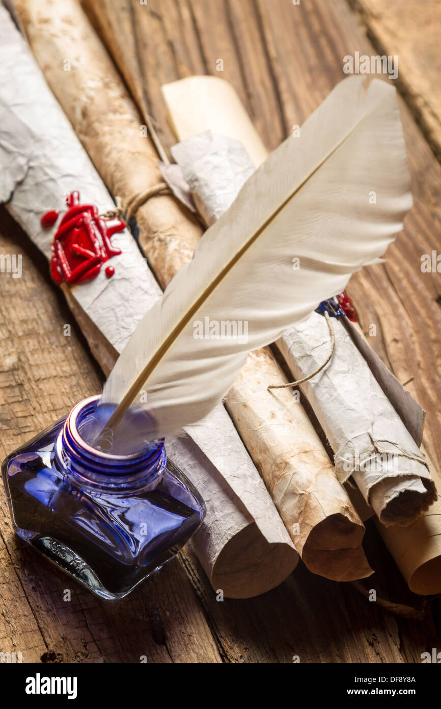 Pen and parchment hi-res stock photography and images - Alamy