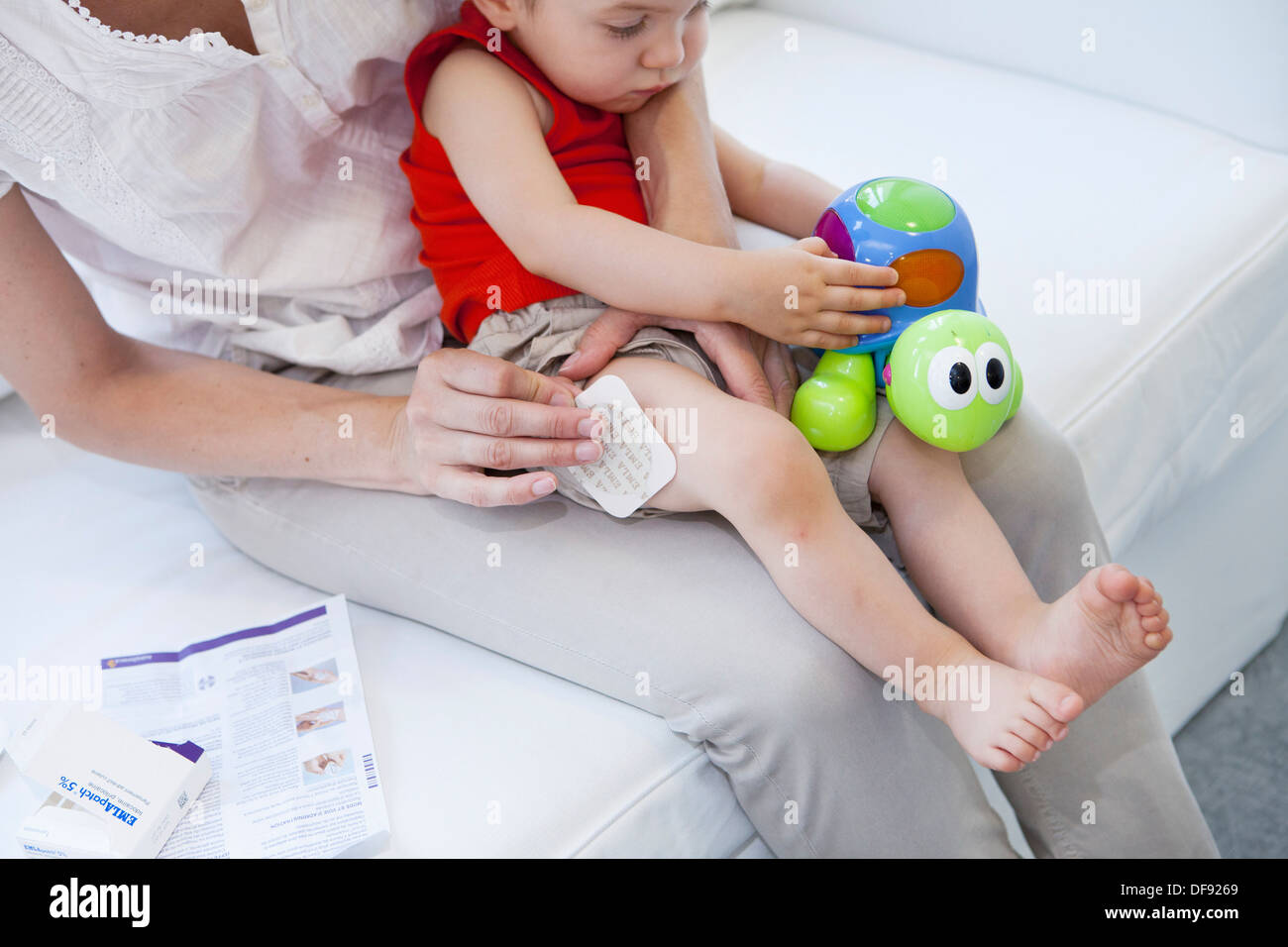 Local people children adults hi res stock photography and images alamy