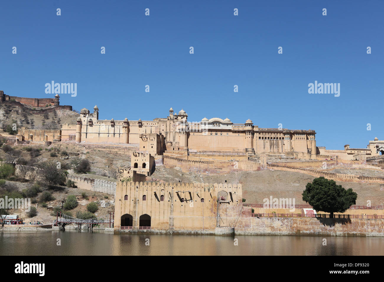 Amber fort jaipur rajasthan castle hi-res stock photography and images ...