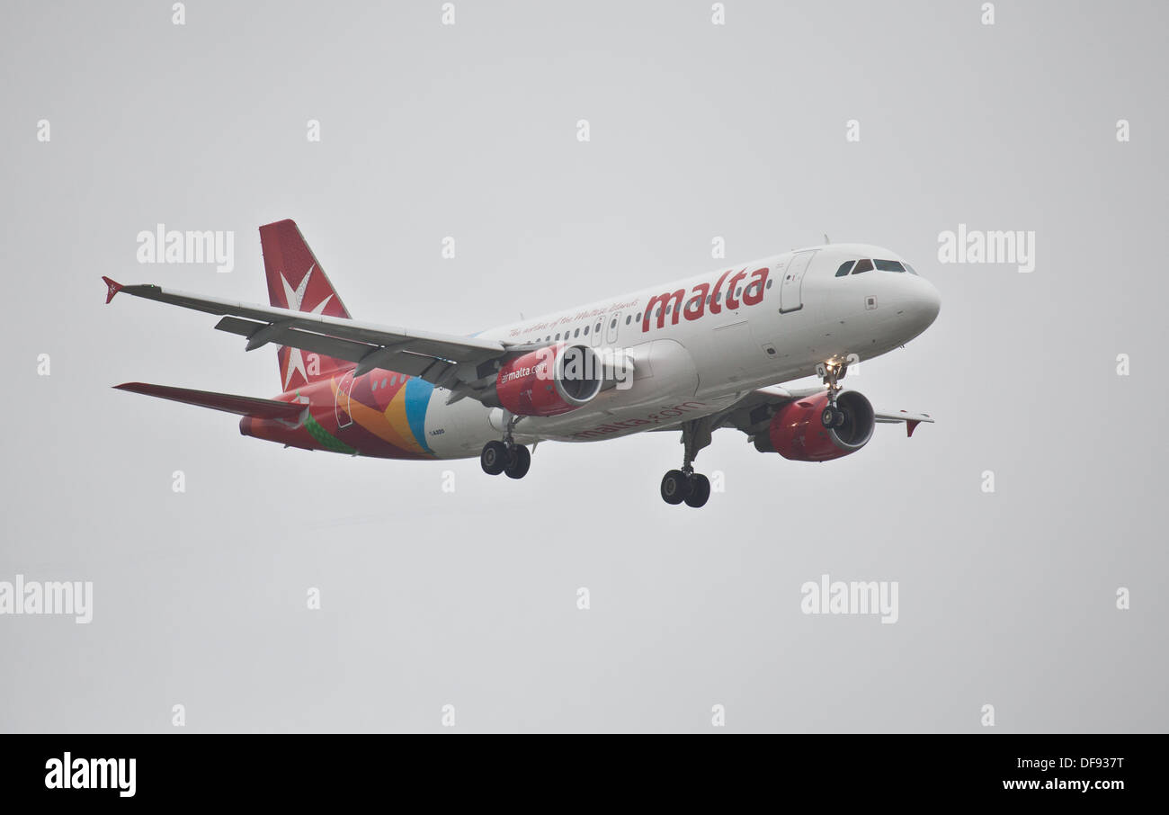 Air Malta Airbus a320 9HAEQ coming into land at LondonHeathrow