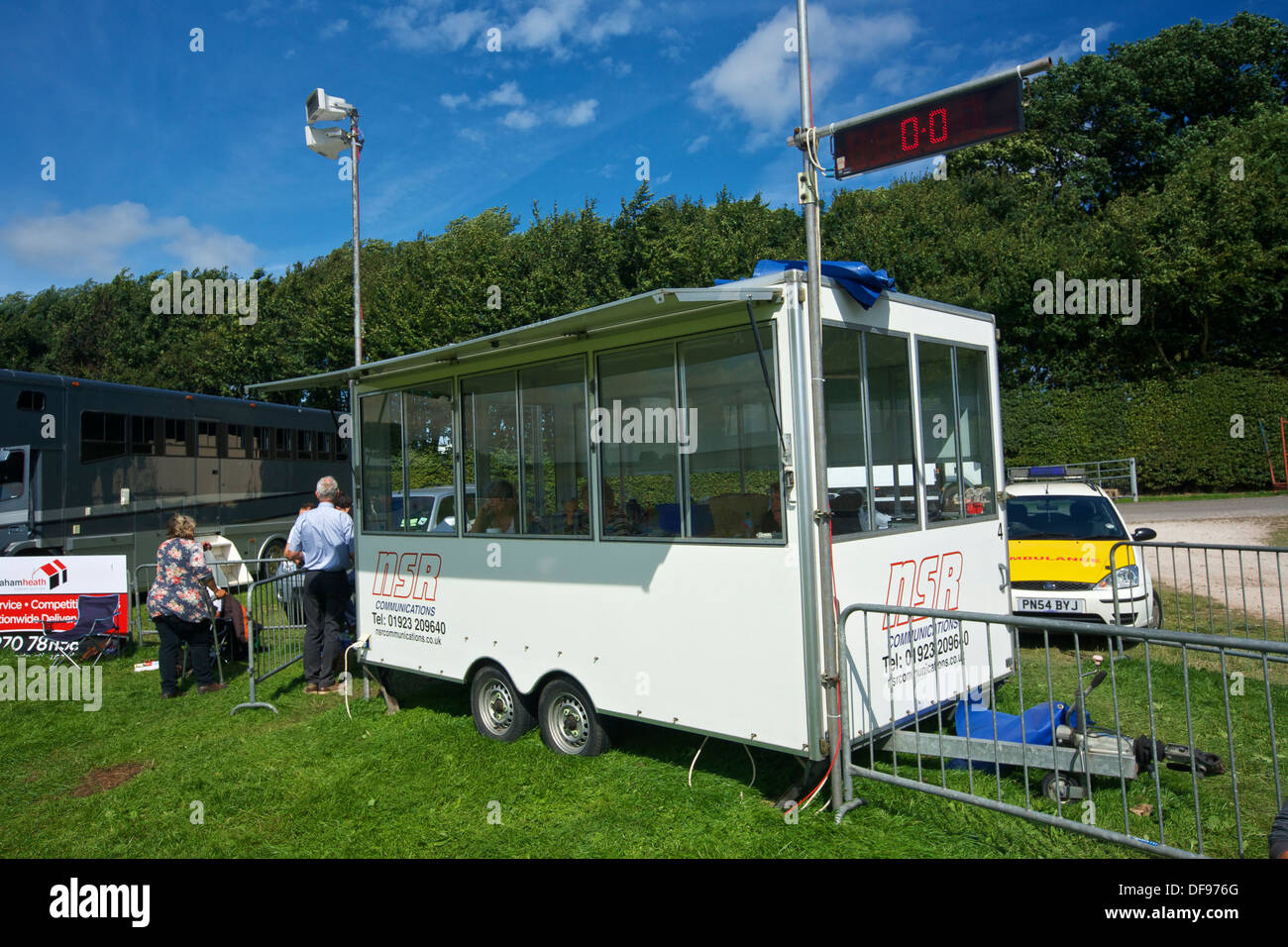 Judges box show jumping hires stock photography and images Alamy