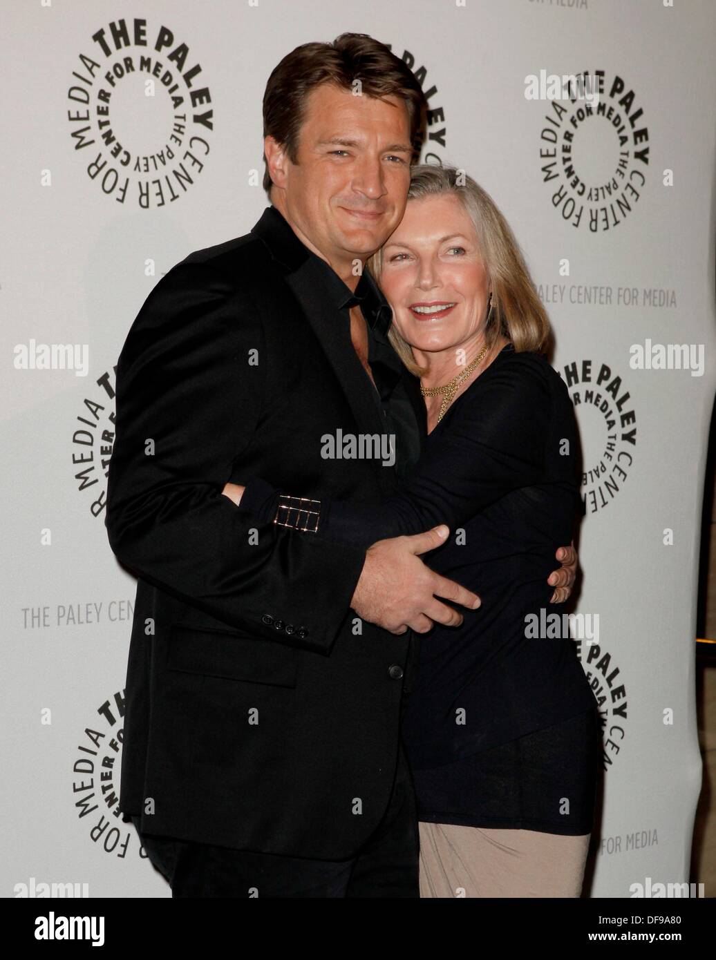 Nathan fillion and susan sullivan hires stock photography and images