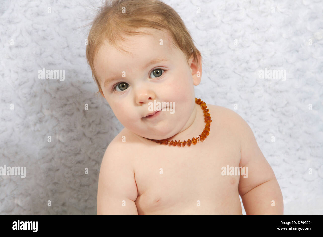 teething necklace for baby to wear