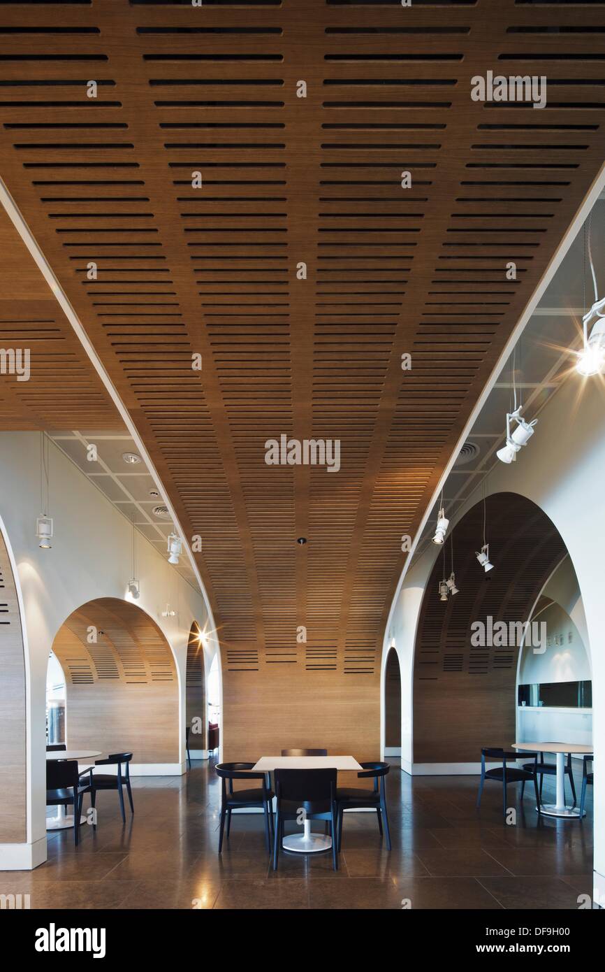 The Oak Bar, Terminal 2, Dublin Airport, Collinstown, Dublin, Co Dublin