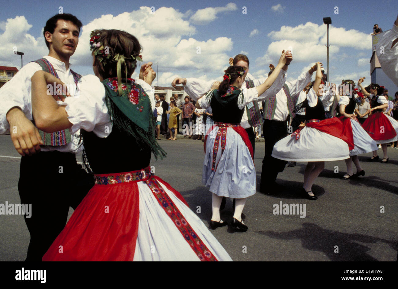 Bagpipe and dance groups from all over Europe in annual festival