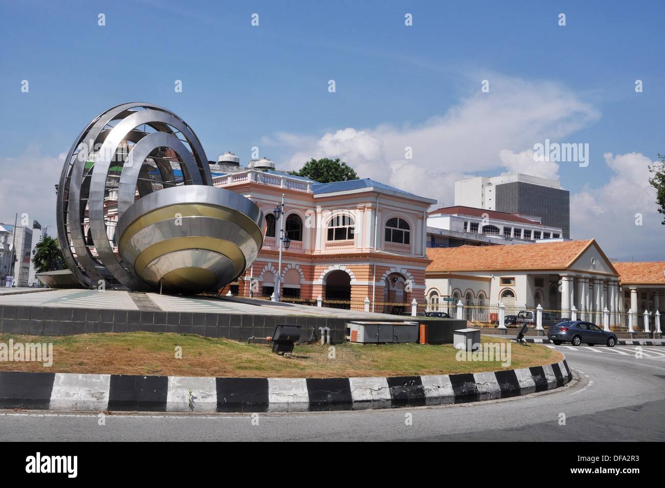 Town, Penang (Malaysia) modern sculpture by the Queen Victoria Memorial Clock Tower