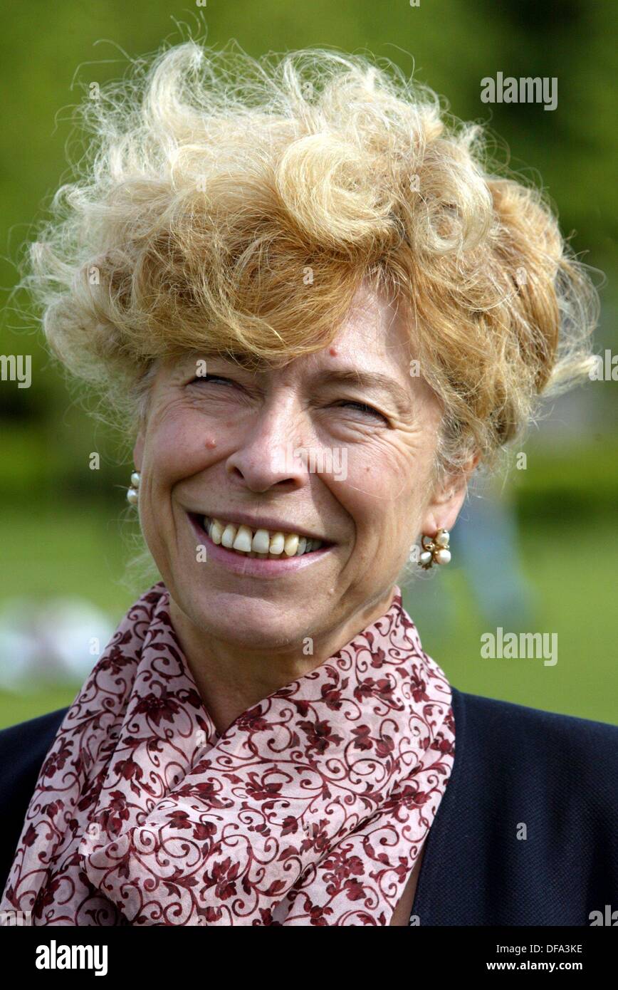 Gesine Schwan, candidate for the elections of the German president, on the 14th of May in 2004in front of the Reichstag in Berlin. Stock Photo