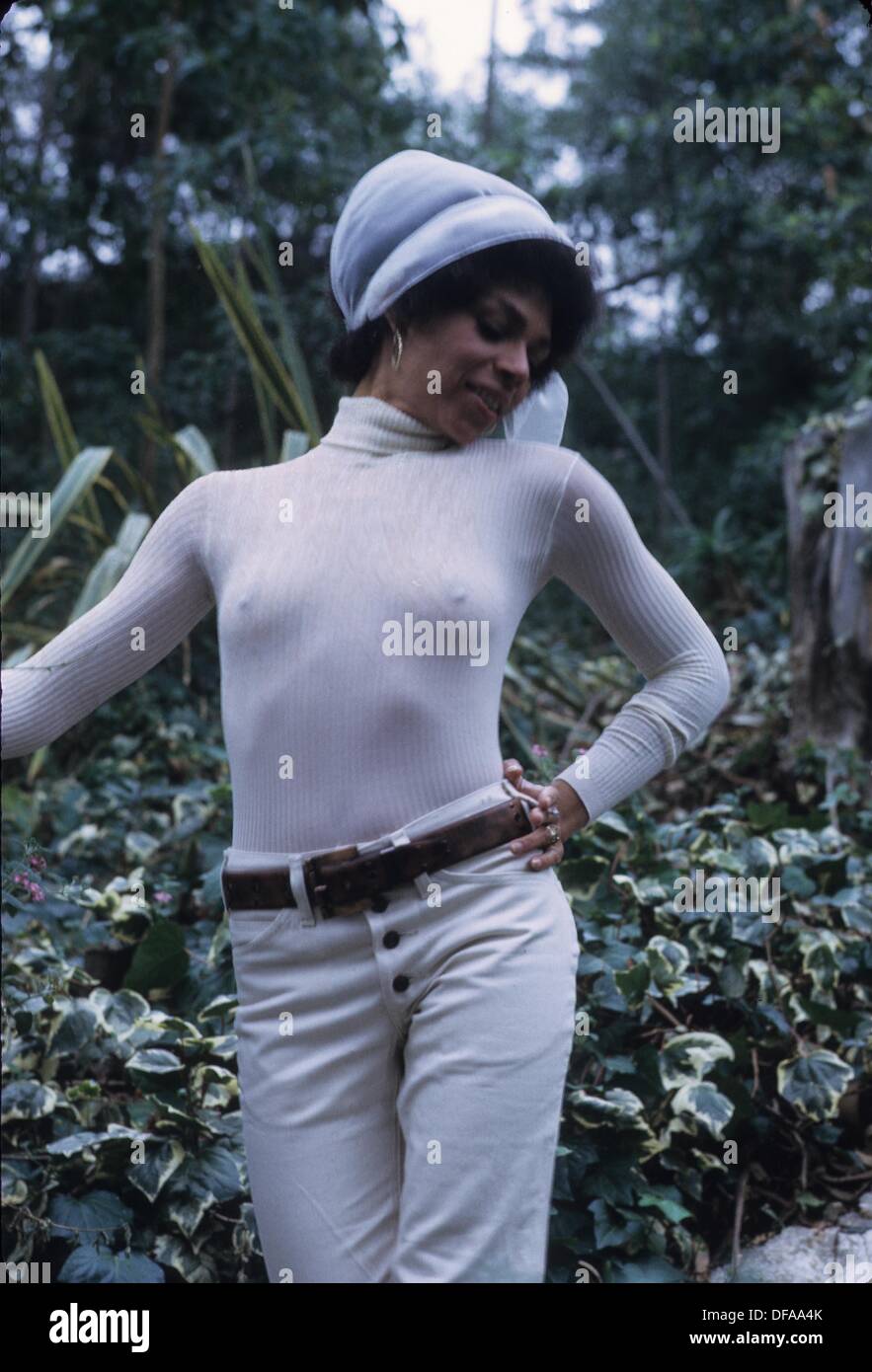 Rosalind Cash nude (65 photos), Tits, Is a cute, Boobs, cleavage 2018 Rosalind Cash naked (42 photos), Tits, Bikini, Feet, butt 2017