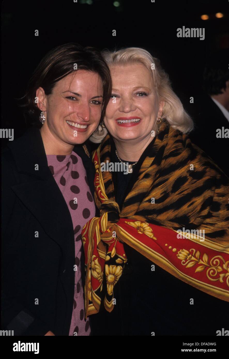 US actress Gena Rowlands and her daughter Zoe Cassavetes pose at