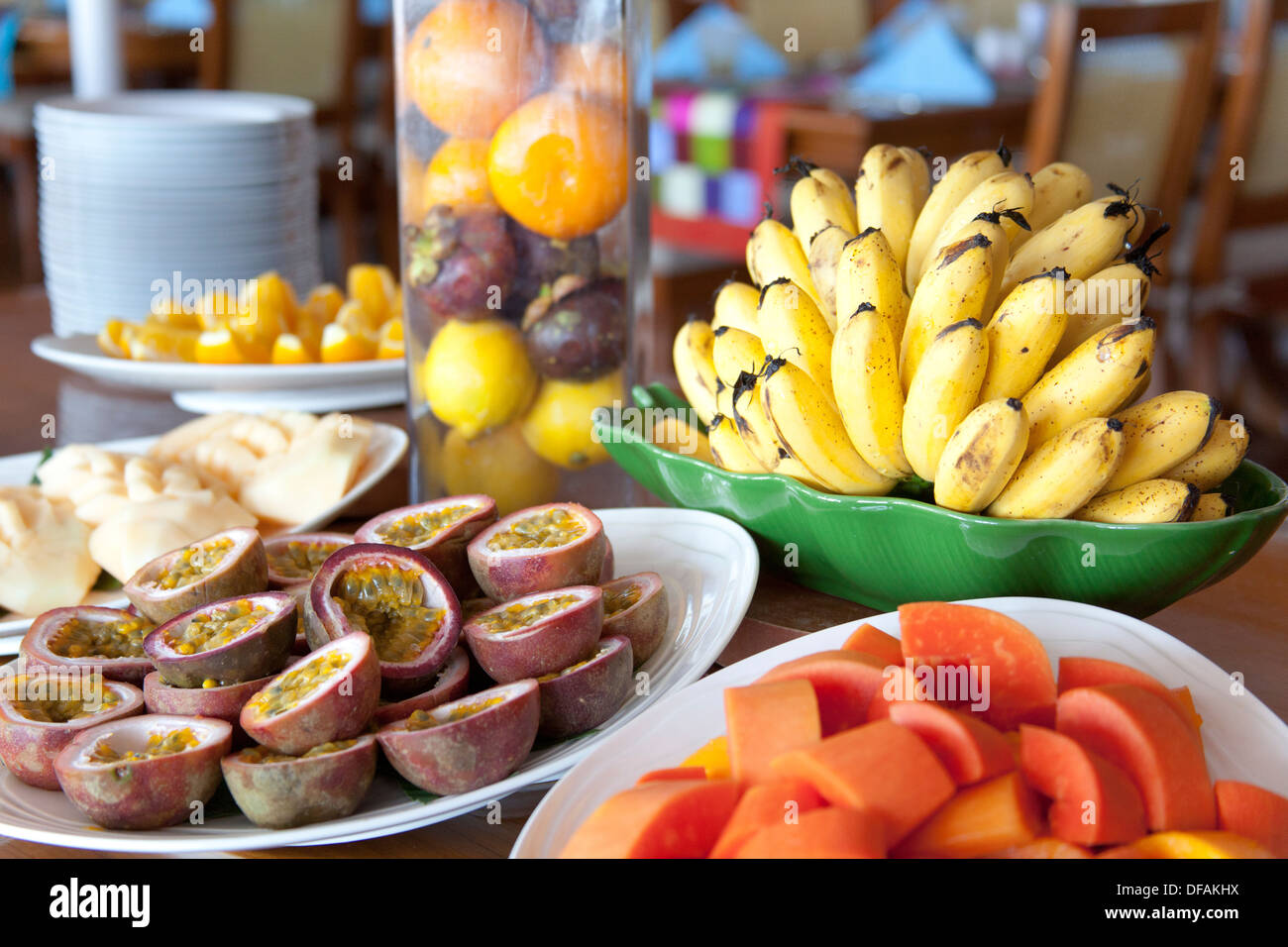 Exotic fruit buffet hi-res stock photography and images - Alamy