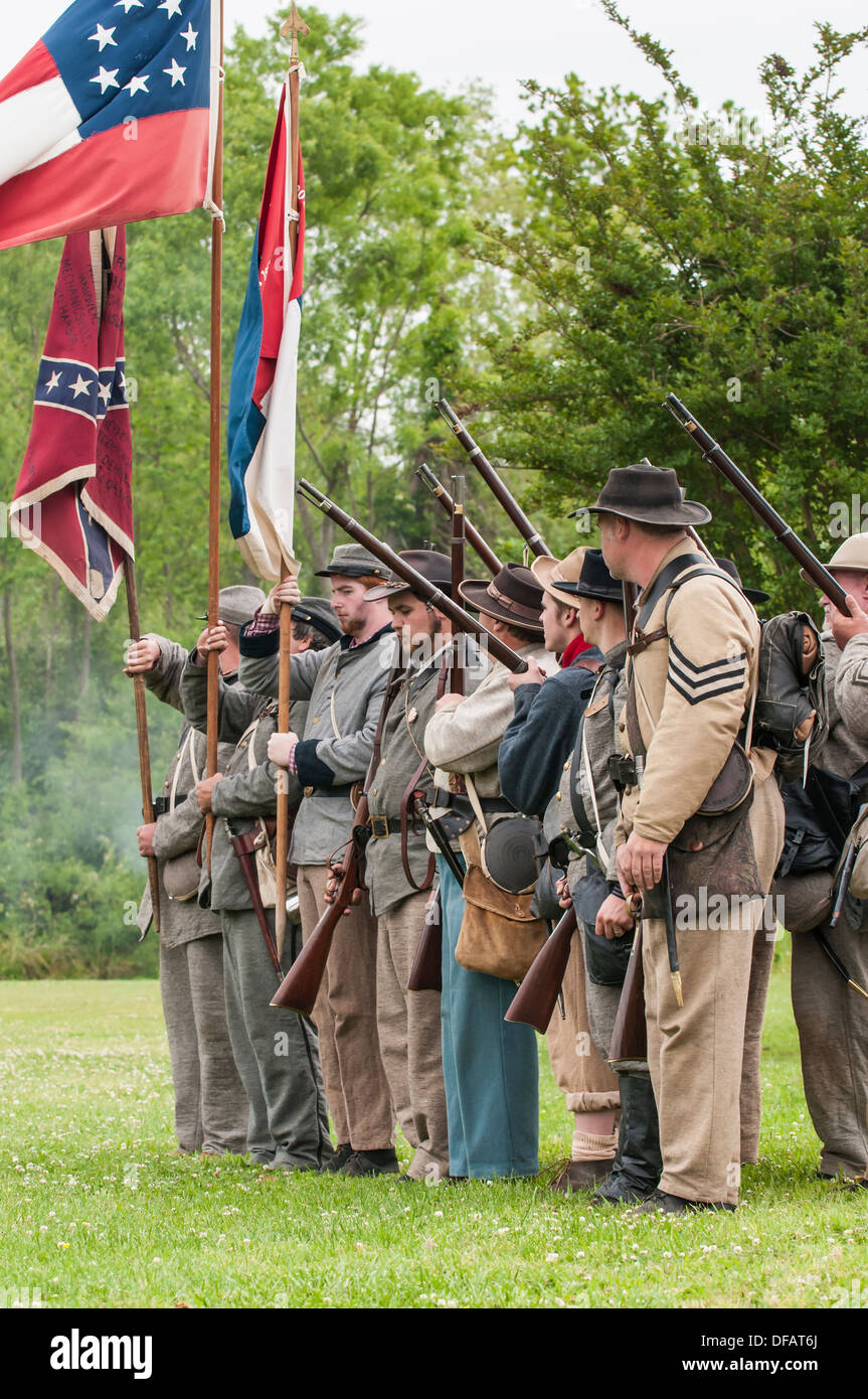 Confederate soldiers at the Thunder on the Roanoke American Civil War reenactment in Plymouth, North Carolina, USA. Stock Photo