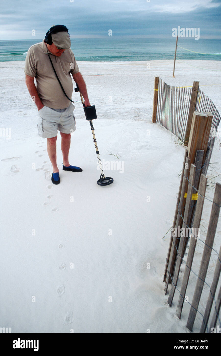 Man using metal detector. Panama City beach, Florida. USA Stock Photo Alamy