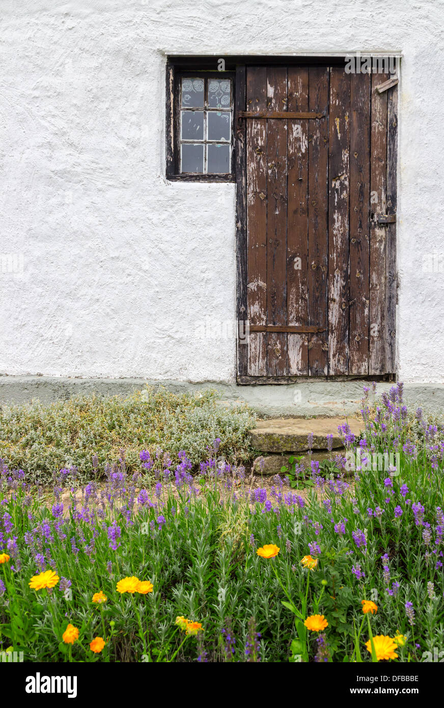 Entrance to a rural house, with garden in front of it. Gotland, Sweden. Stock Photo