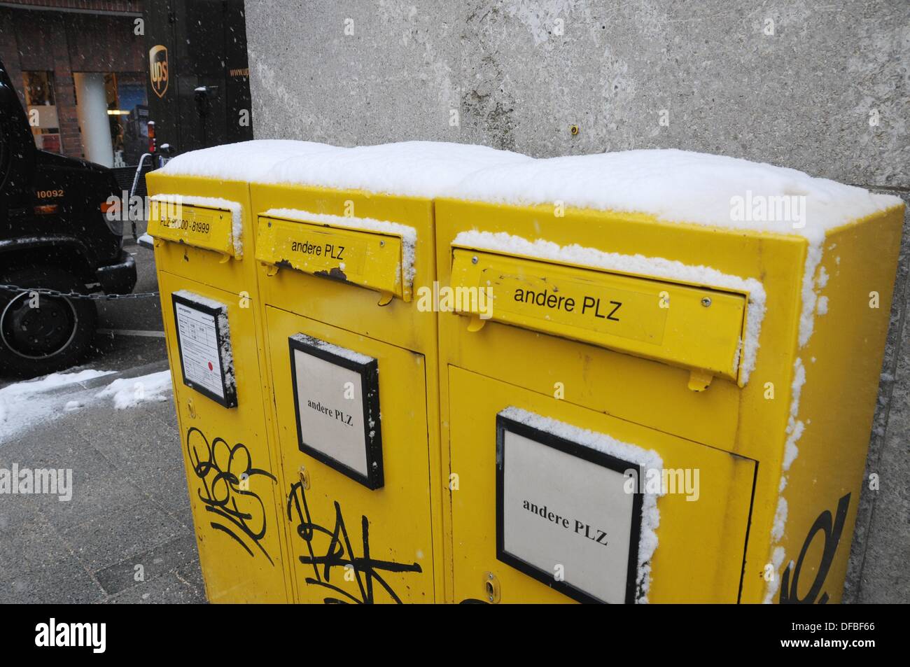 Snow On Yellow Letter Boxes In Munich Stock Photo Alamy Snow On Yellow Letter Boxes In Munich Stock Photo Alamy