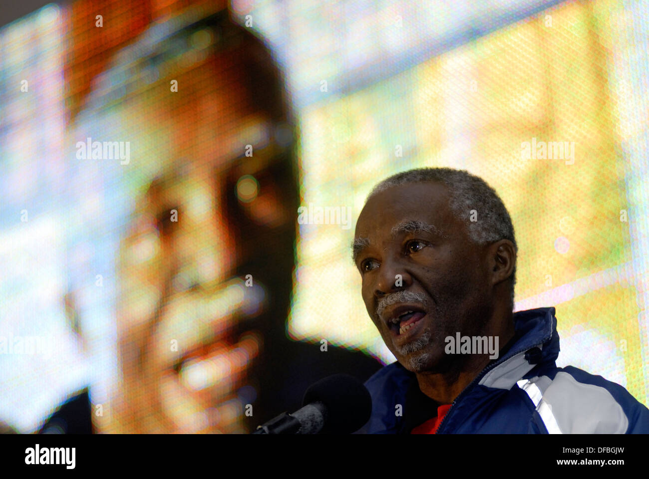 President Thabo Mbeki speaks during the Presidential Imbizo in Ladysmith, 6 Ocotber 2007. Picture Rogan Ward. Stock Photo