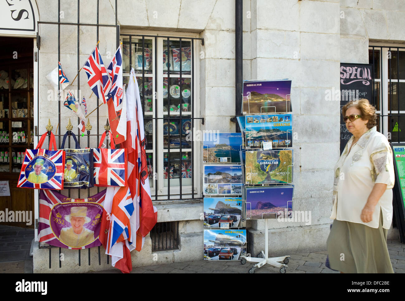 Gibraltar Souvenir Shoo Stock Photo Alamy