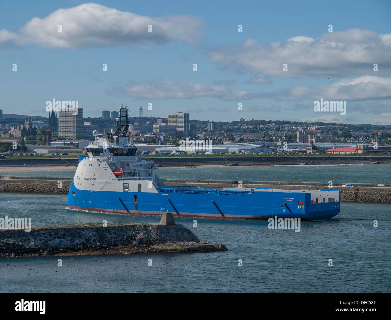 Supply boats Aberdeen harbour Stock Photo Alamy