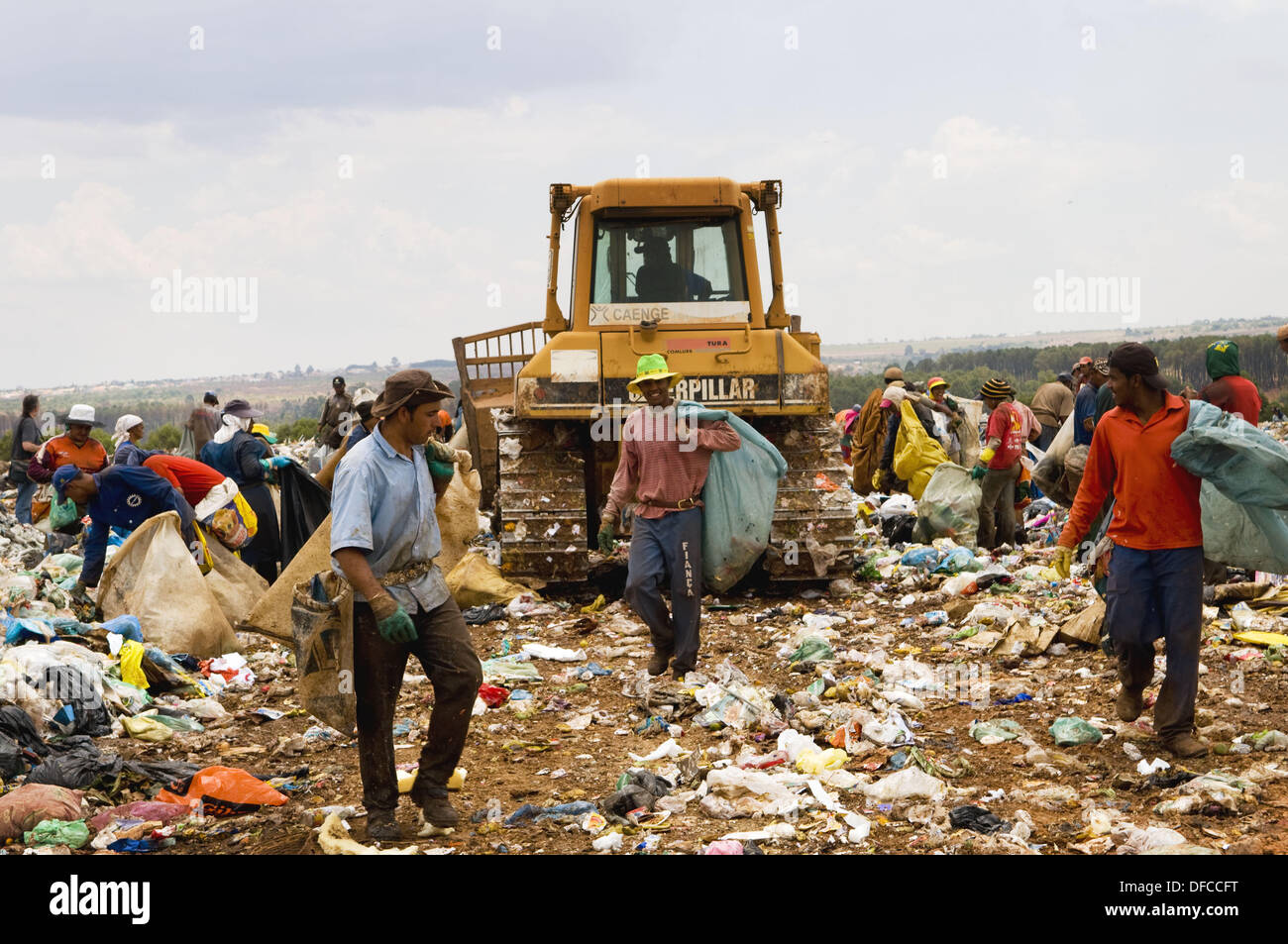 workers in the big garbage dump near Brasilia Stock Photo Alamy