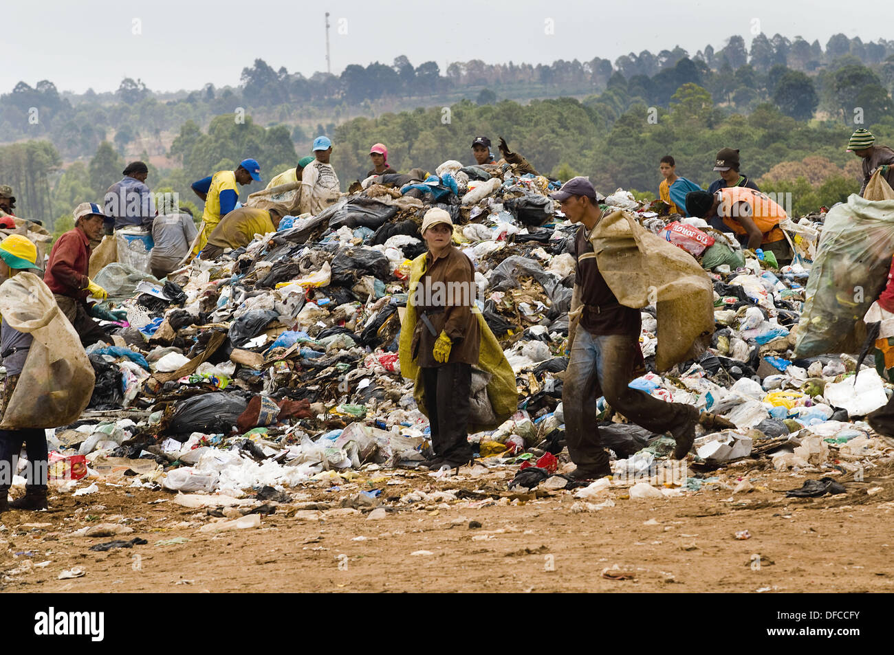 workers in the big garbage dump near Brasilia Stock Photo Alamy