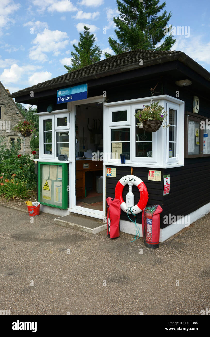 Lock keeper's shed at Iffley Lock, Oxfordshire, UK. Stock Photo