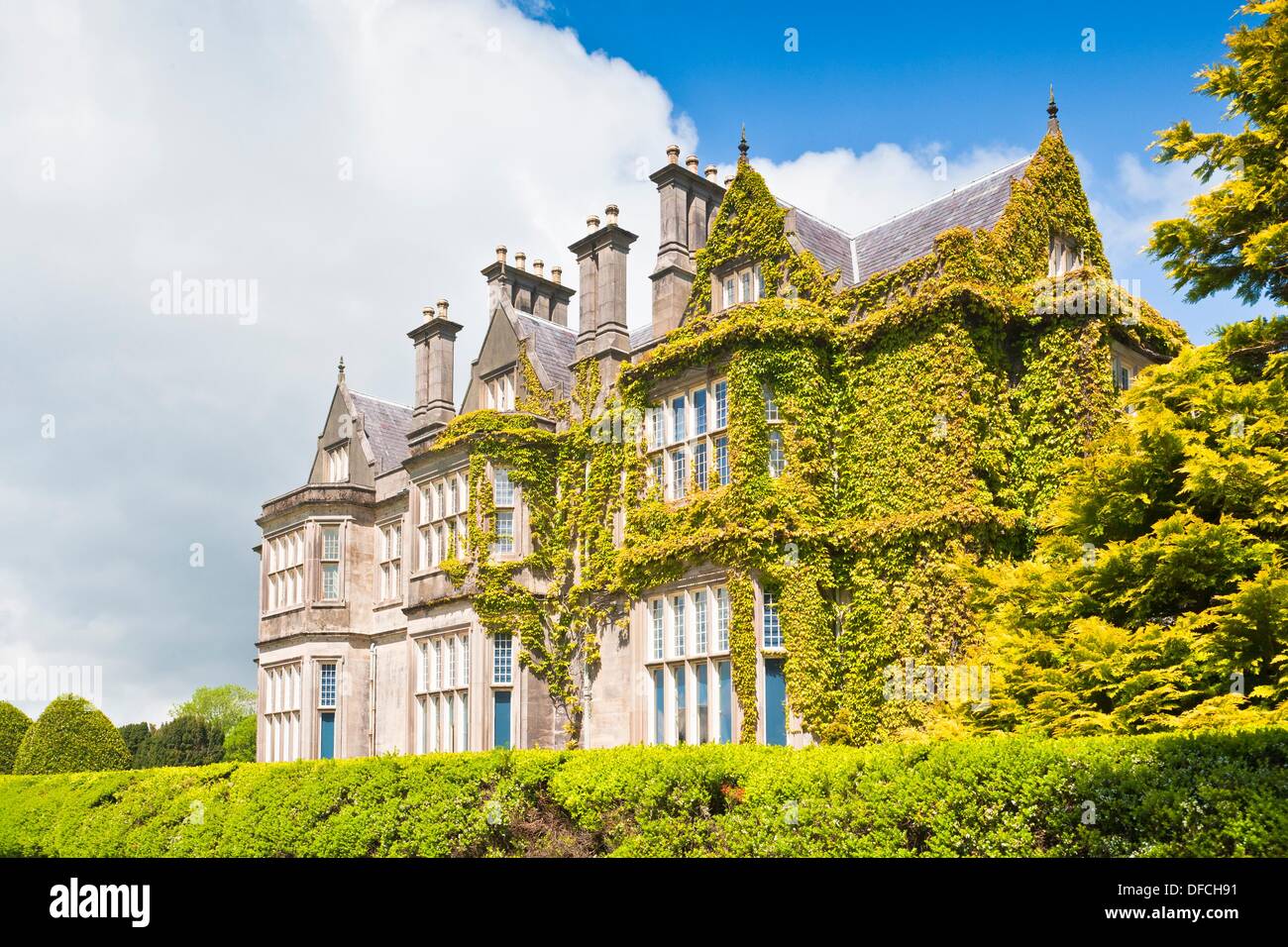 Muckross House and Gardens, Killarney, County Kerry, Ireland, Europe