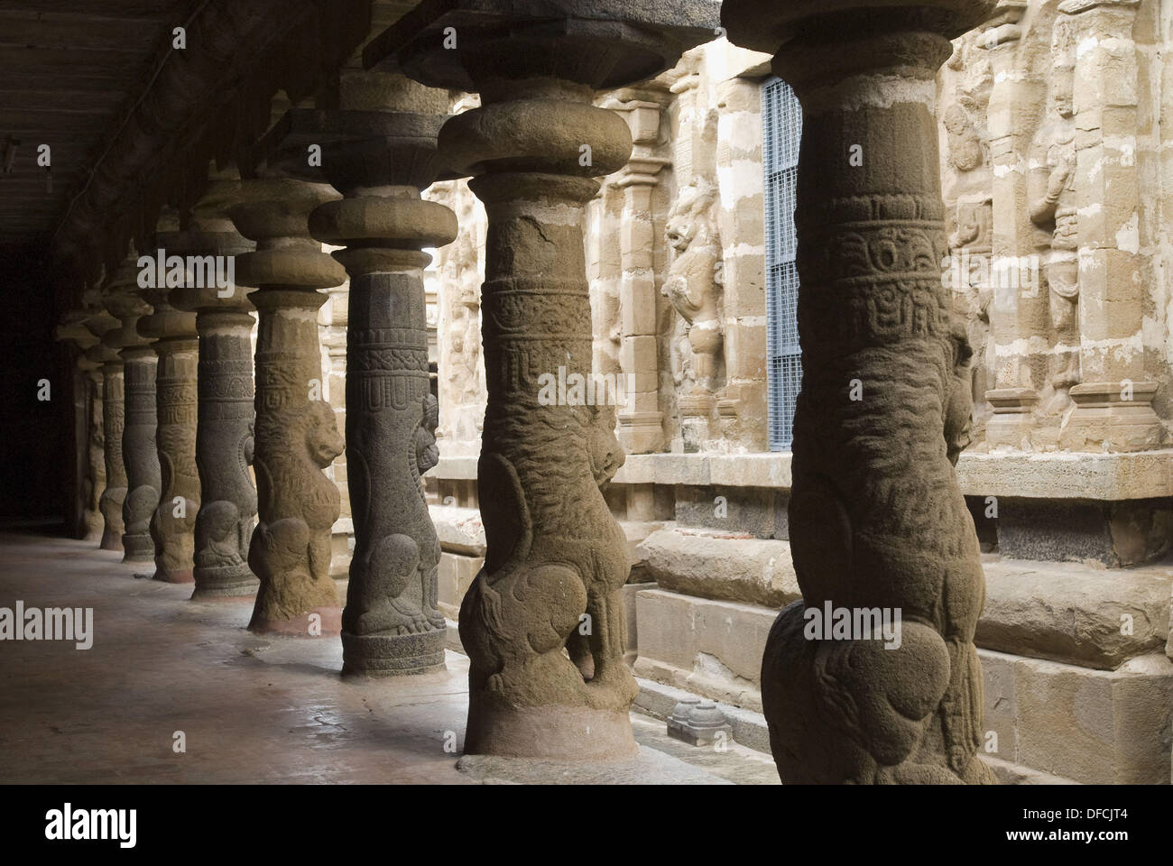 Lion Pillars in Vaikuntha Perumal Temple in Kanchipuram, Tamil Nadu. Vaikuntha Perumal Temple is an important Vishnu temple Stock Photo