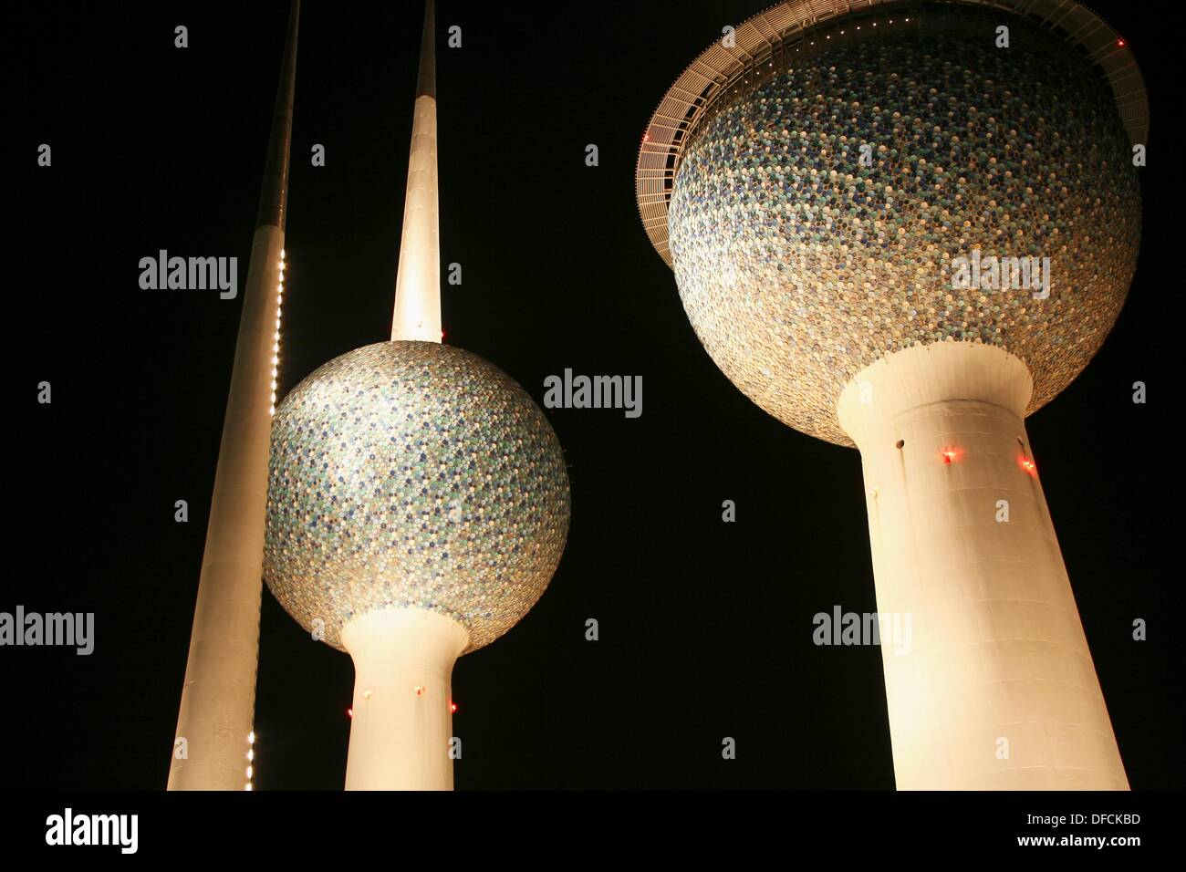 Kuwait, Kuwait City, Kuwait Towers at night Stock Photo Alamy