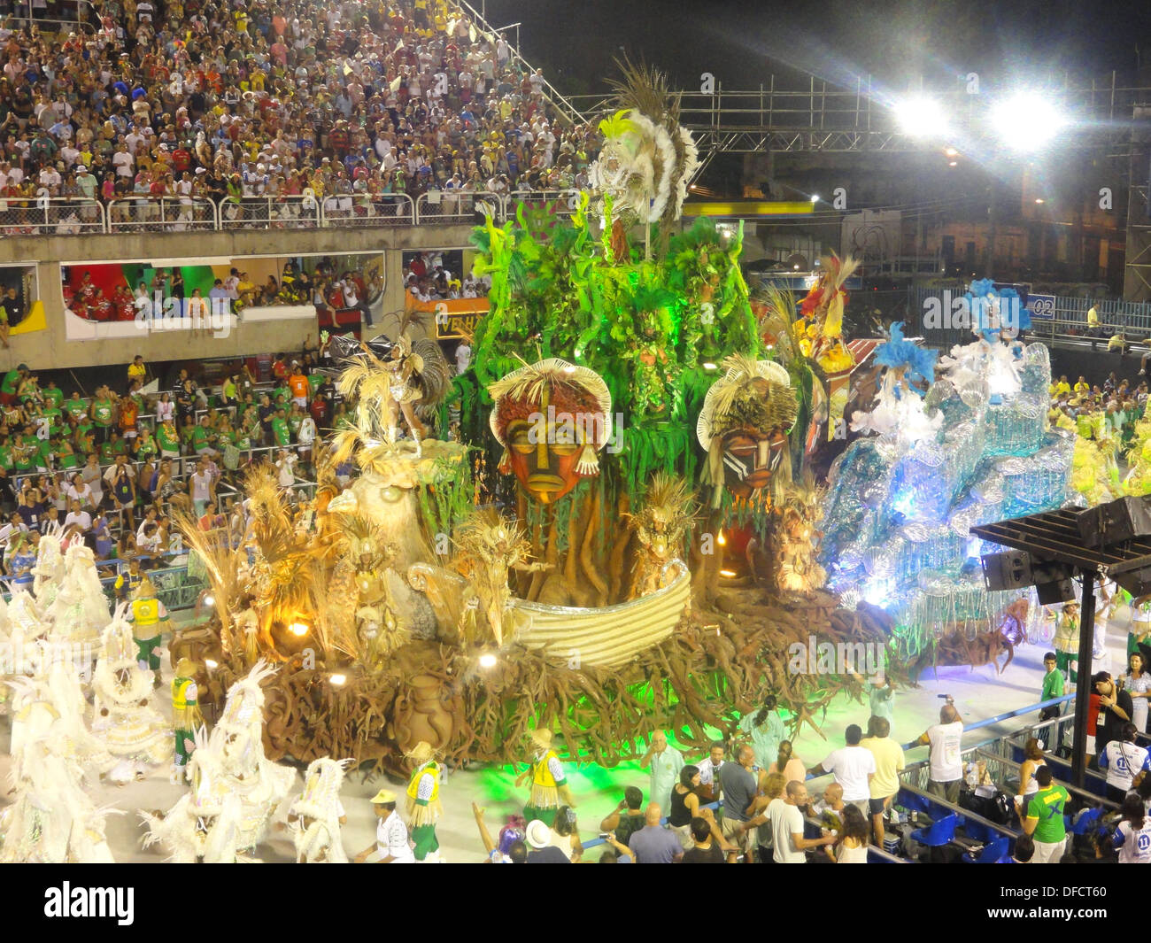 Carnival Floats Brazil Hi Res Stock Photography And Images Alamy