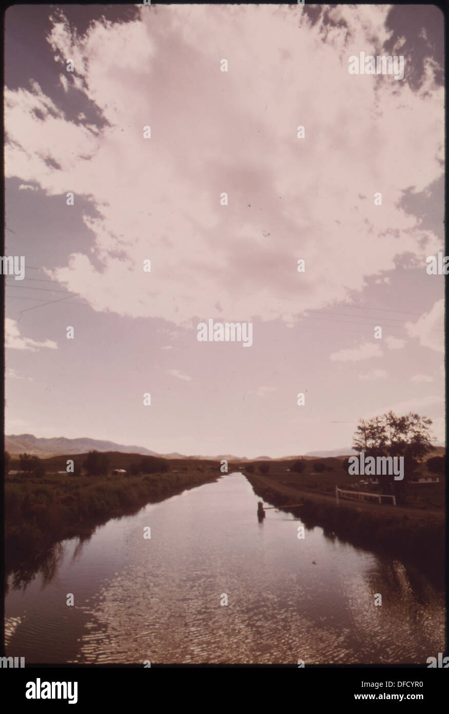 Truckee canal hires stock photography and images Alamy