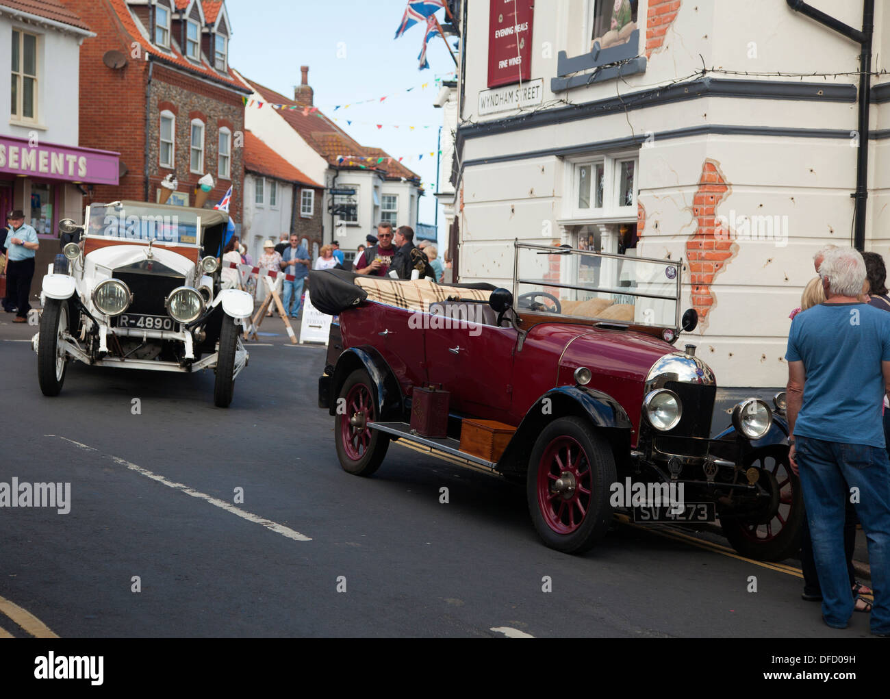 Vintage Cars At Sheringham 1940 s Weekend Festival Stock Photo Alamy