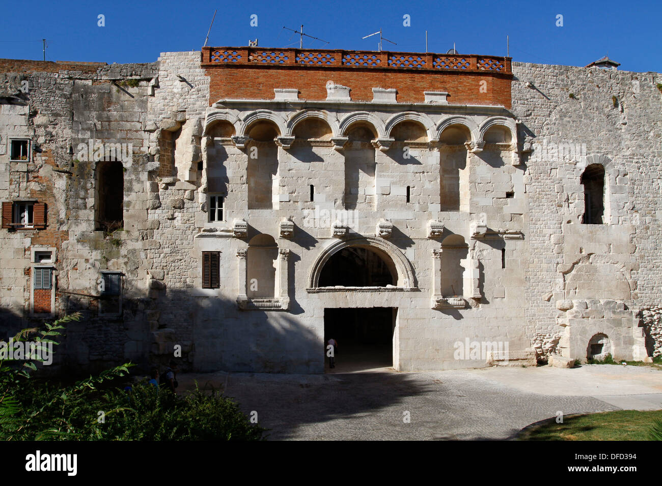 North Gate Porta Aurea Diocletian S Palace Split Croatia Stock Photo Alamy