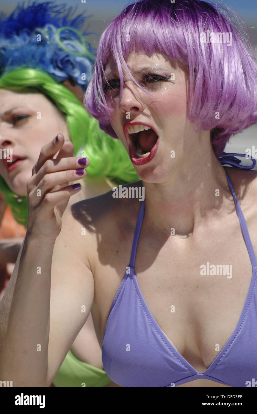Cambridge (Boston), performance of Witches in Bikini at Mayfair Stock Photo