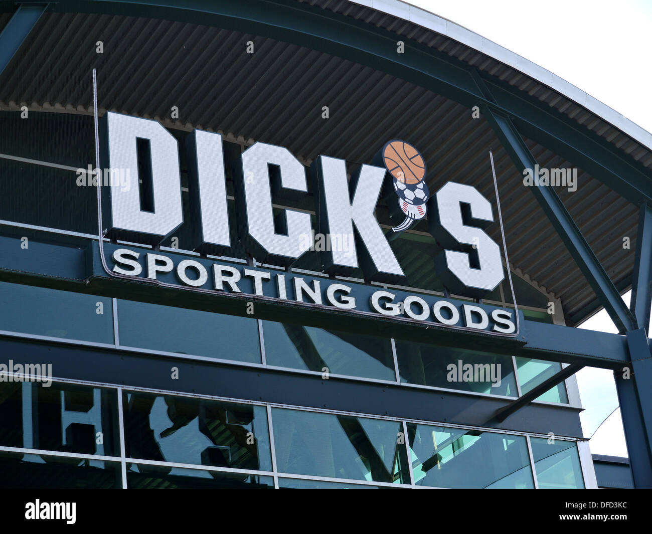 A image of a Dick's Sporting Goods Store sign in Arlington Texas on a overcast day Stock Photo